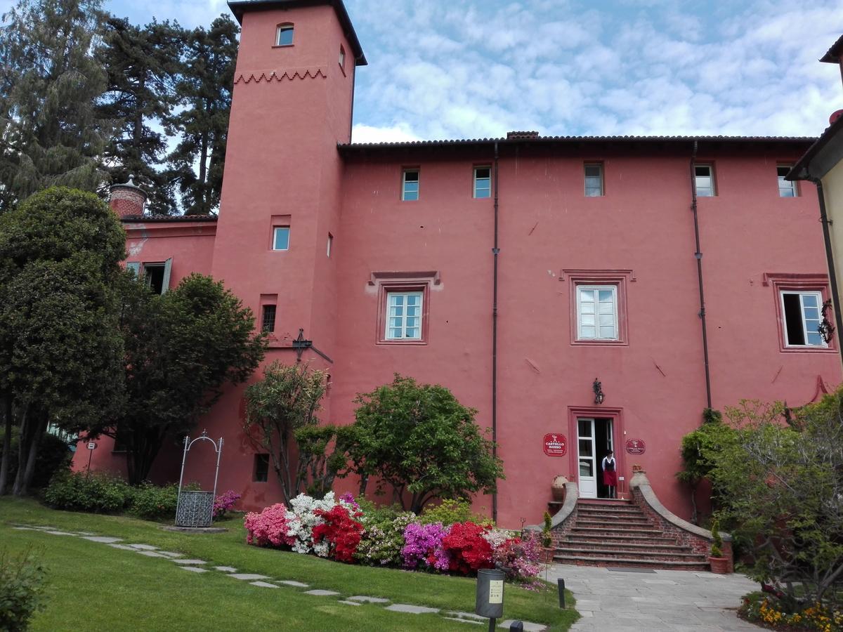 Castello Rosso Hotel Costigliole Saluzzo Exterior photo