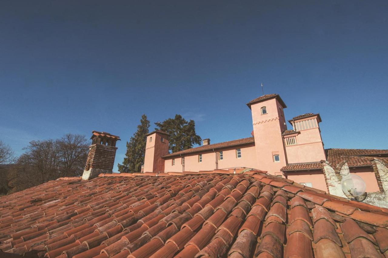 Castello Rosso Hotel Costigliole Saluzzo Exterior photo